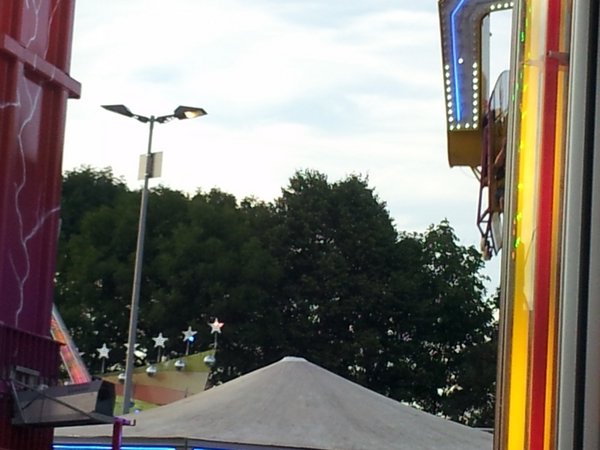 CameraZOOM-20120812201020055.jpg